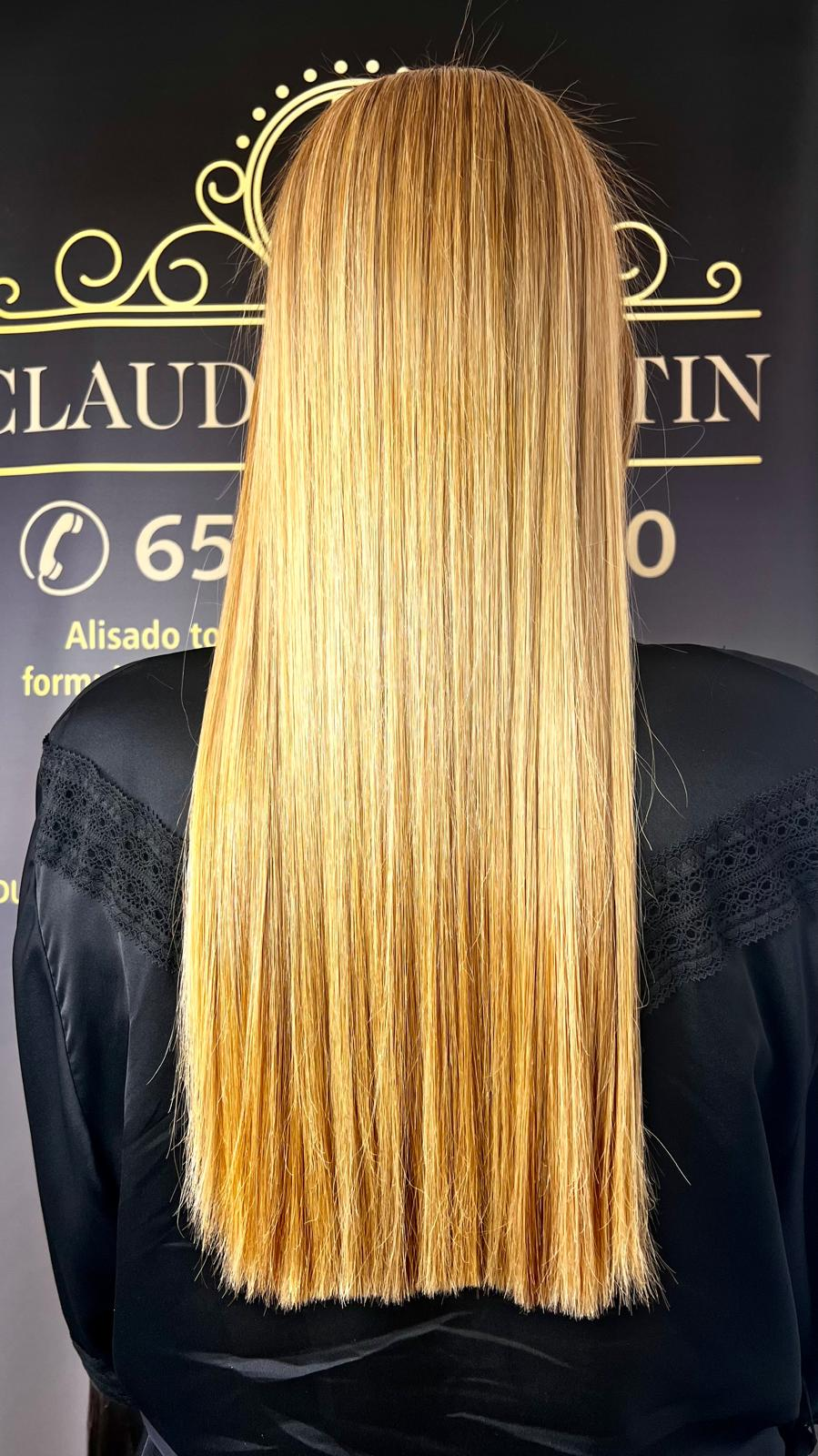 Resultado de alisado orgánico en Claudia Keratin